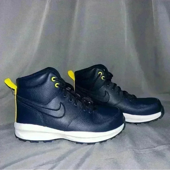 Nike Other - NWOT Nike Manoa Leather Boots BQ5372 401 Navy/Yellow/White Big Kids Size‎ 5.5Y